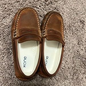 Kone loafers size 1